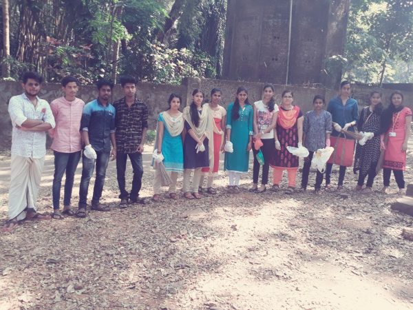 Cleanning programme at Thekkinkadu Maidanam by NSS Volunteers