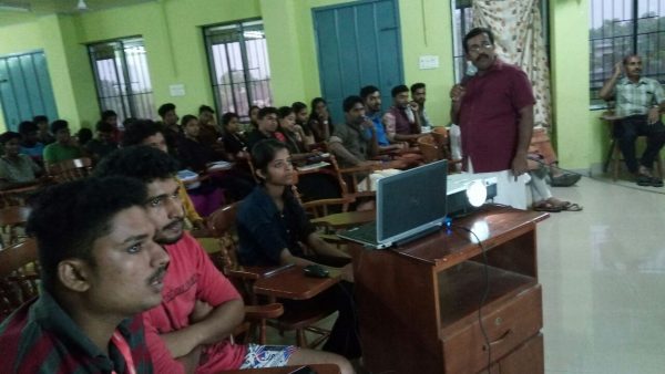 ME faculty member talks on sustainable development to NSS volunteers in Kasaragod District