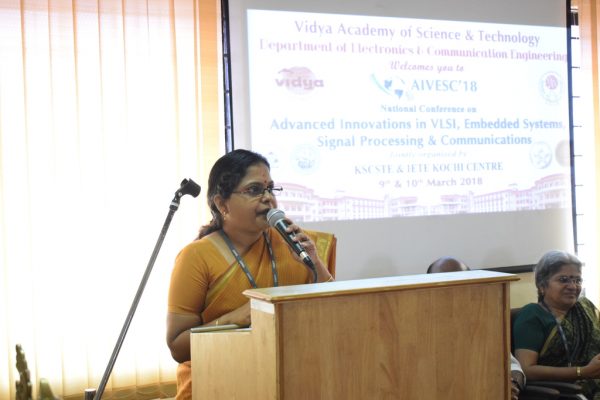 CSE HoD chairs a paper presentation session in AIVESC18