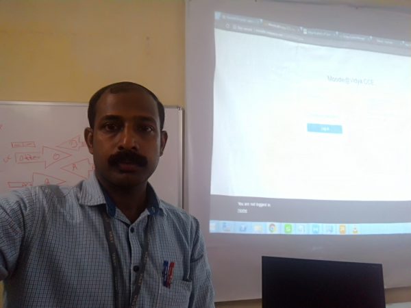 ME faculty trains Polytechnic College teachers on MOODLE