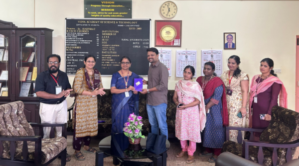 Vidya alumnus returned to his alma mater to present the first copy of his debut book 'En Neram Thuzhanju' to his college