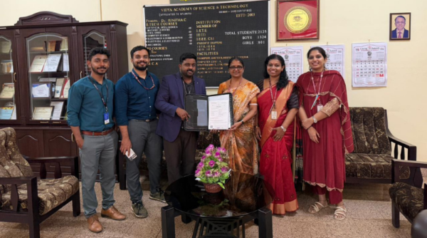 MoU for Academic–Industry Collaboration between VAST Thrissur and CIVILIANZ,Centre for Civil Engg.Competitive Exams