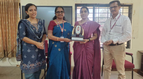 Graceful retirement farewell to Ms Bindu E V R (Junior Superintendent) by Vidya Staff Club