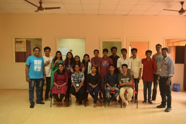 FOSSers Club conducts one day workshop on Wikidata and launches LinuxChix community in Vidya