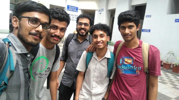 Vidya's FOSSers attend Debian 10 Buster release party at St Thomas College, Thrissur
