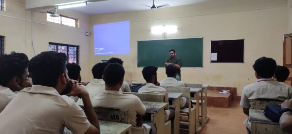ECE students interact with alumni