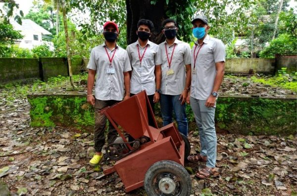 ME students develop device to apply lime powder to rice fields