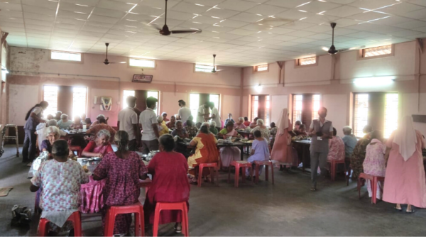 "Padheyam": NSS Units' unique gesture of donating food to inmates of an old age home