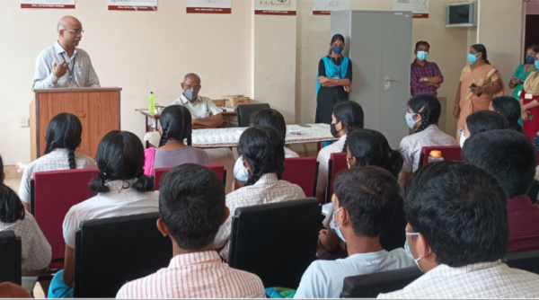 Vidya Skill Center conducts workshop on “LED Assembling” for school students