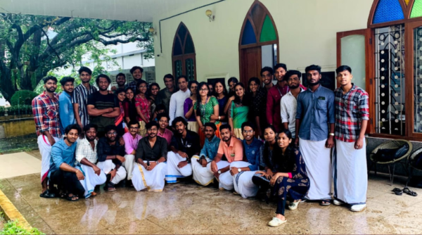 NSS volunteers celebrate Onam with Pope Paul Mercy Home inmates