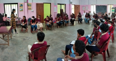 VSEC Student Volunteers extend support for conducting a session to School Students