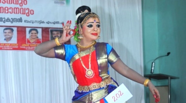 CE student stands out well with prizes in panchayath level Keralotsavam in different dance forms