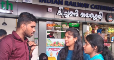 NSS organizes UTS APP awareness campaign at Thrissur Railway Station