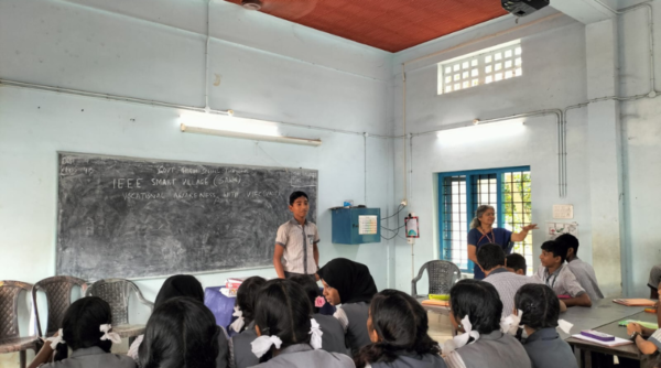 VSEC conducts empowerment session ‘SAS’ at GHS Thayyur