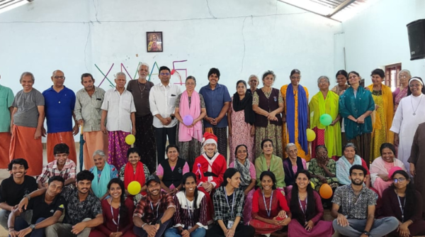 NSS Volunteers conduct beautification work and Christmas celebration at Christ Villa Old Age Home,Ramavarmapuram