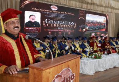 Cheers All Around : Caps, Gowns and Golden Crowns at Graduation Ceremony 2026